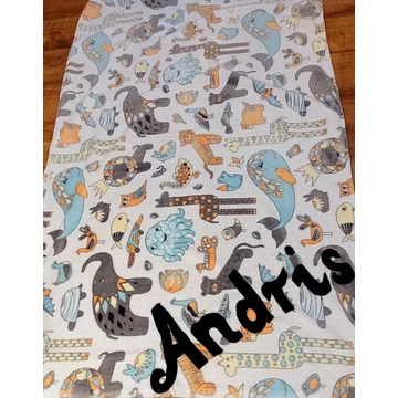 Wellsoft takaró választható névvel 100 cm x 150 cm- állatos - megjegyzésbe írd, hogy milyen színű betűket és milyen nevet szeretnél rá (következő képen látható a választék)