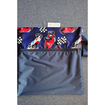 Mosható pelenkazsák- cipzáras, patentos füles-versenyautó+ sötétkék pul -nagy-36 cm x 37 cm